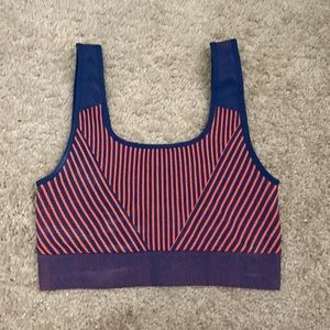 Fabletics light support sports bra